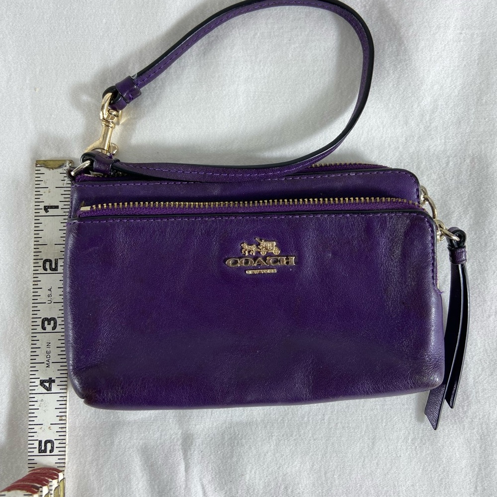 Coach Wristlet - Picture 7 of 8